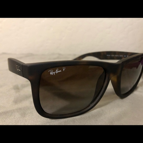 Ray-Ban Justin Sunglasses Polarized - Picture 2 of 4